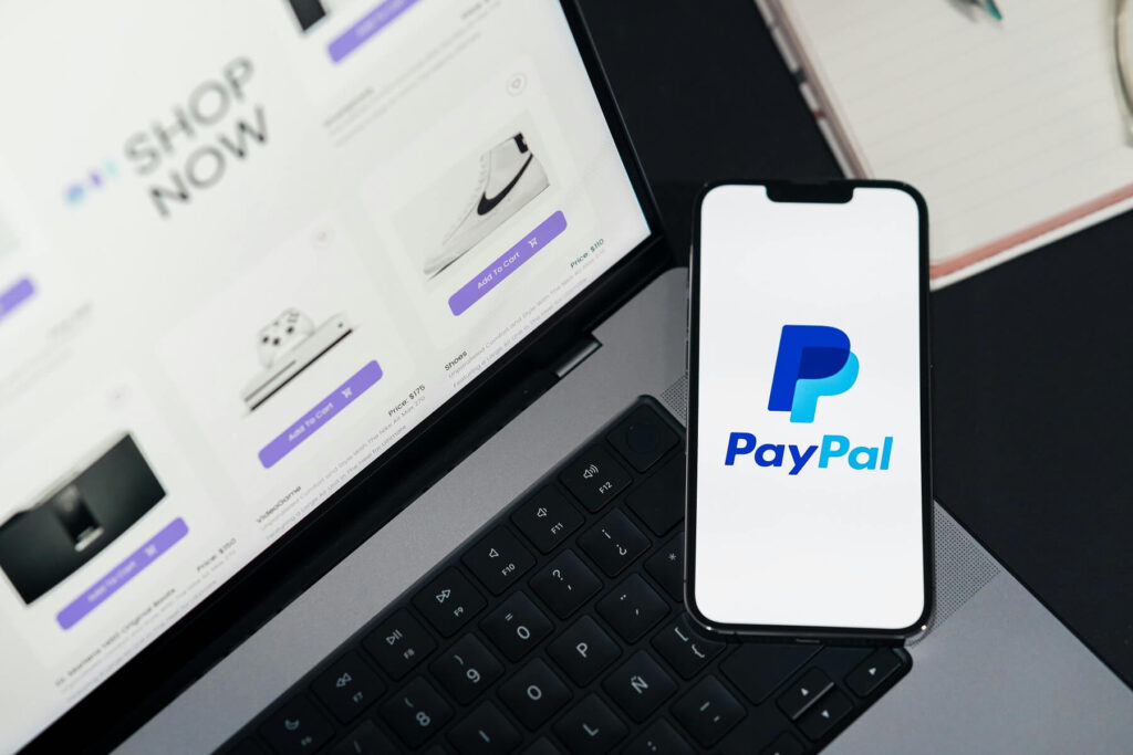 PayPal офіційно запустив в Україні повний спектр своїх послуг