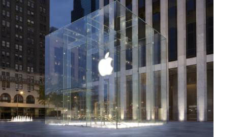 Суд відхилив антимонопольний позов проти Apple, Visa та Mastercard