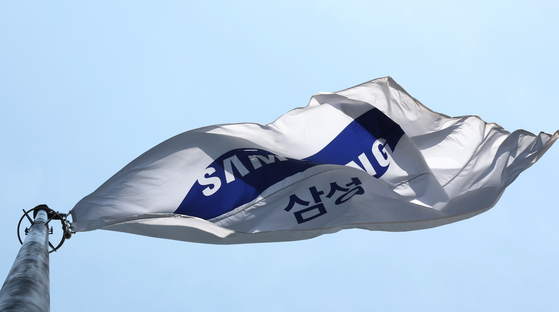 Samsung Electronics отримує замовлення на 22,76 трильйона вон від великої світової компанії
