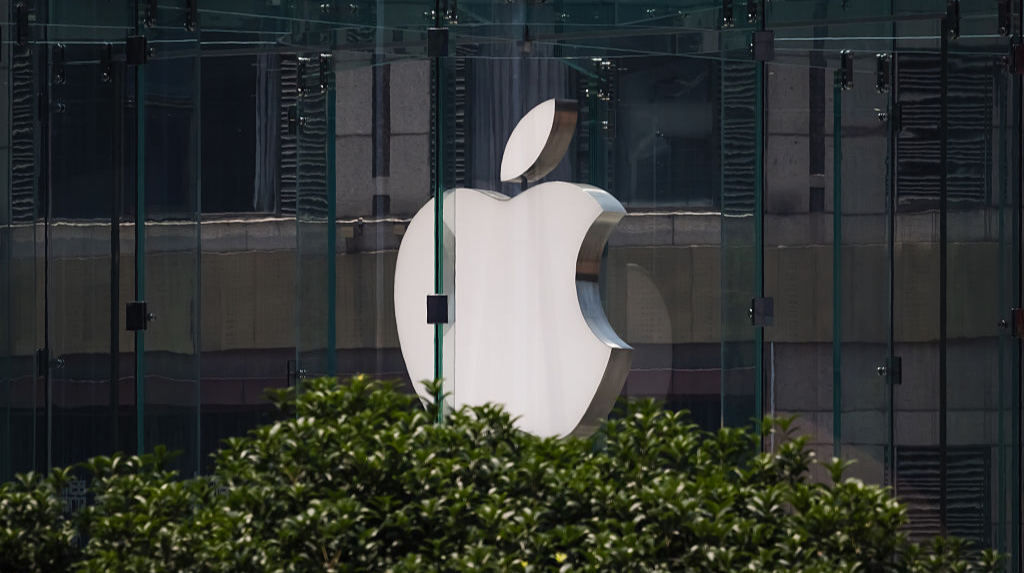 Apple попрощалася з ще одним експертом, який приєднався до Meta