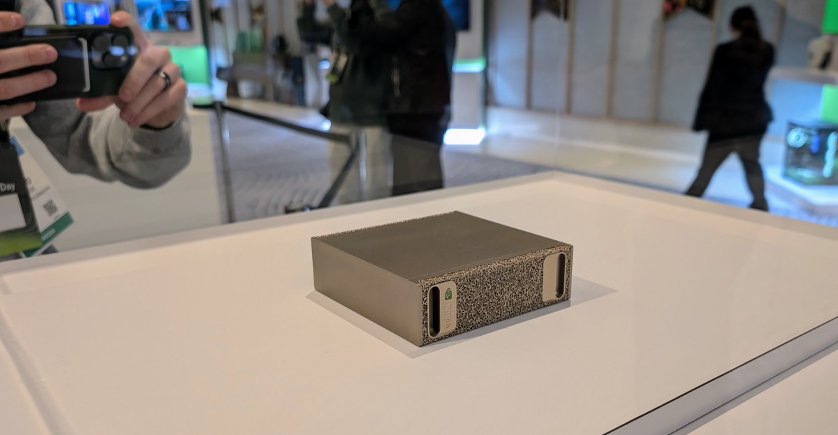 Особистий AI-суперкомп’ютер від Nvidia: старт продажів 15 жовтня