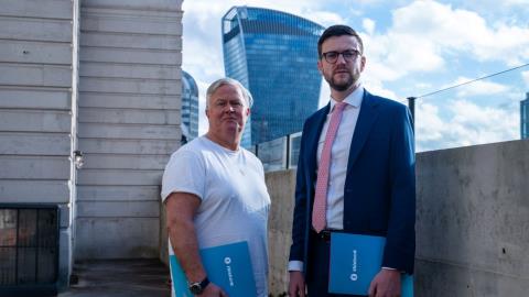 Цей безвідділовий банк з Великобританії обіцяє вам людський підхід та вигідні збереження