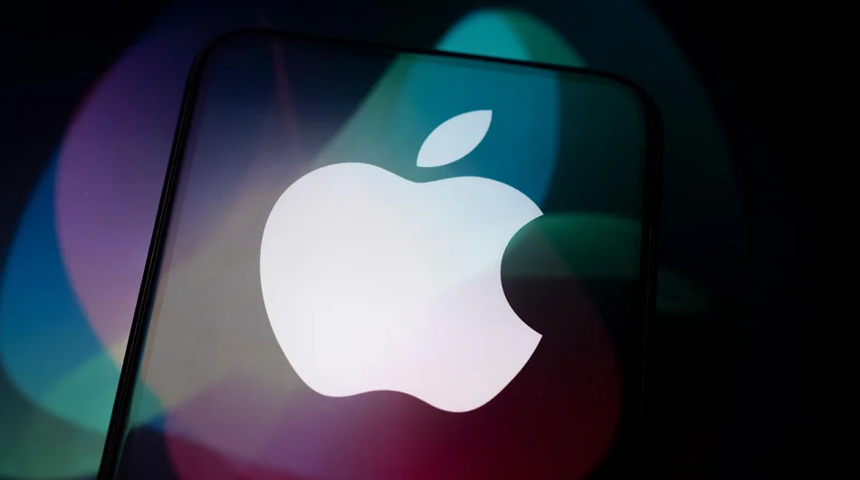 Apple втрачає важливі кадри: хто стоїть за шокуючими змінами у Siri та ШІ?