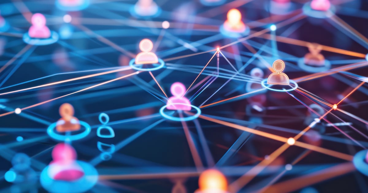 Експерт з онлайн-екстремізму презентує курс для розробників, які прагнуть захистити громаду