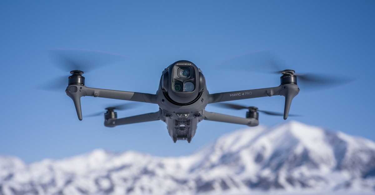 Діти, вам краще звикати: дрони тепер на службі війні!